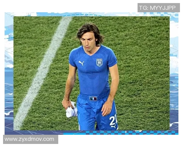 日本蓝色足球明星的传奇故事与成就揭秘